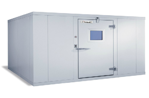 Các thiết bị trong kho lạnh